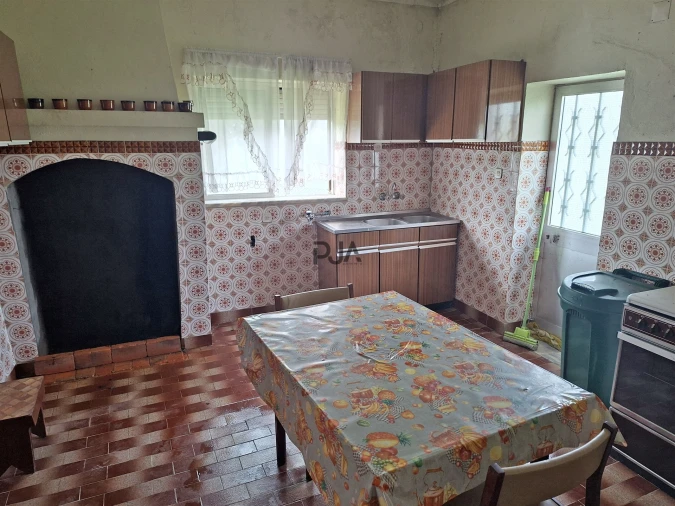 Moradia T5 para Venda em Sezures Foto 9