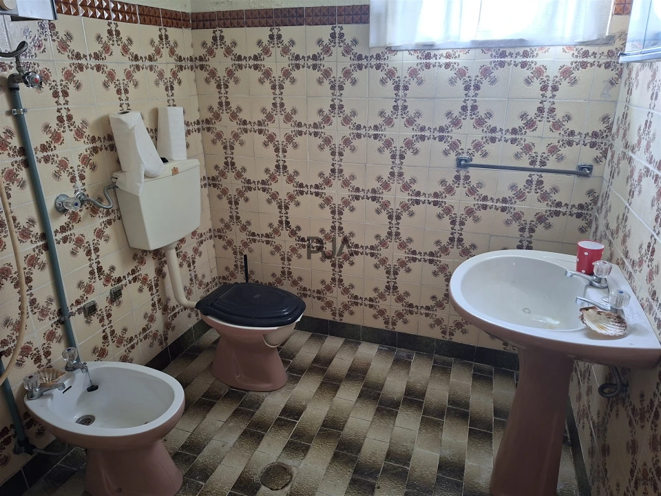 Moradia T5 para Venda em Sezures Foto 3