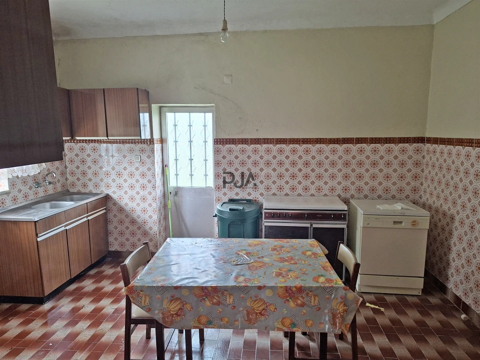 Moradia T5 para Venda em Sezures Foto 10