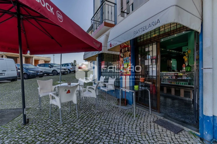 Negócio para Venda em Marvila, Ribeira Santarém, São Salvador, São Nicolau Foto 2