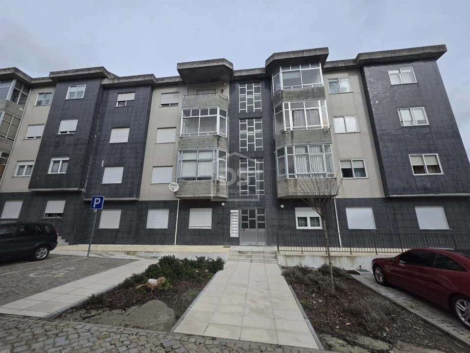 Apartamento T3 para Venda em Lamego (Almacave e Sé) Foto 1