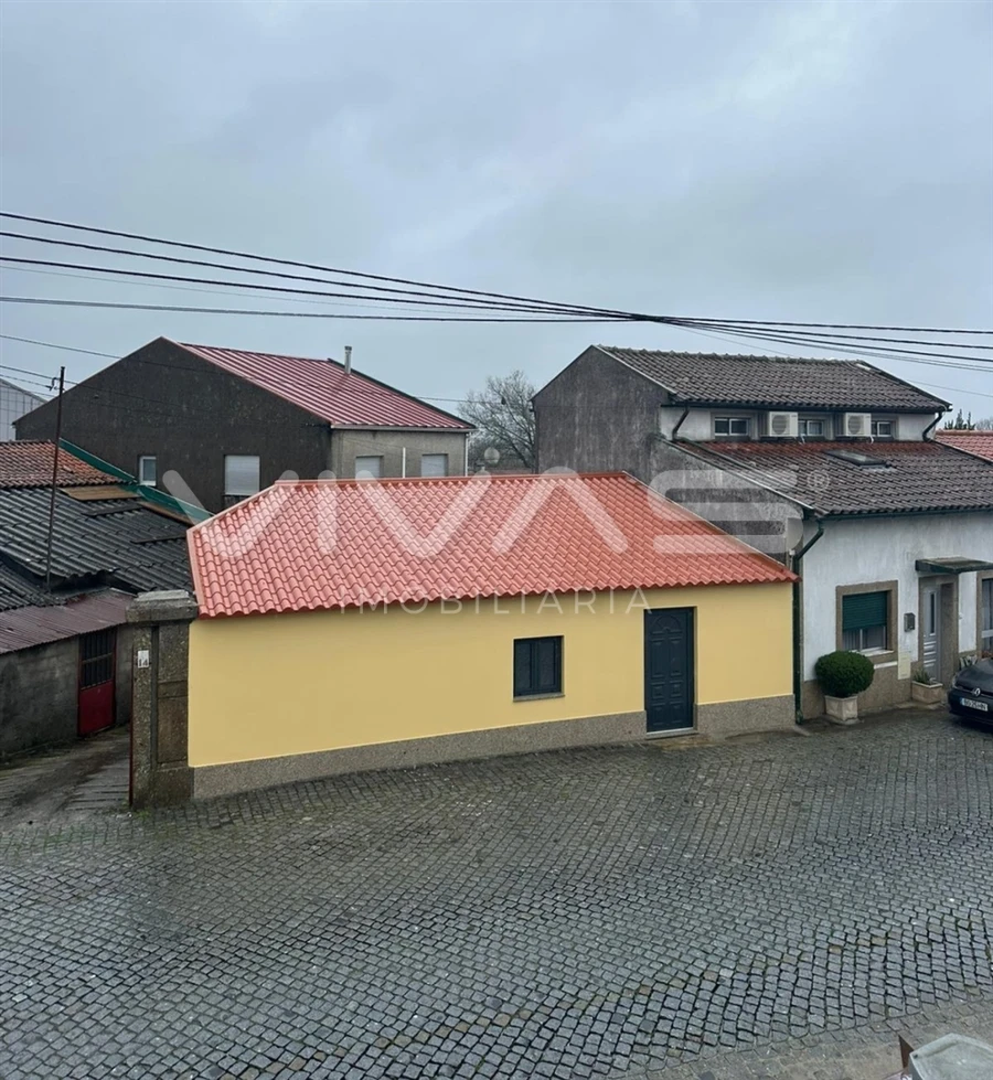 Moradia T2 para Venda em Merelim (São Paio), Panoias e Parada de Tibães Foto 3