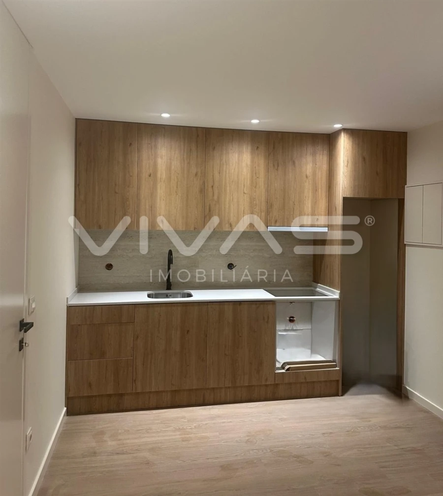 Moradia T2 para Venda em Merelim (São Paio), Panoias e Parada de Tibães Foto 4