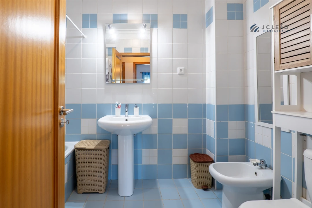 Apartamento T3 para Venda em Paredes Foto 31