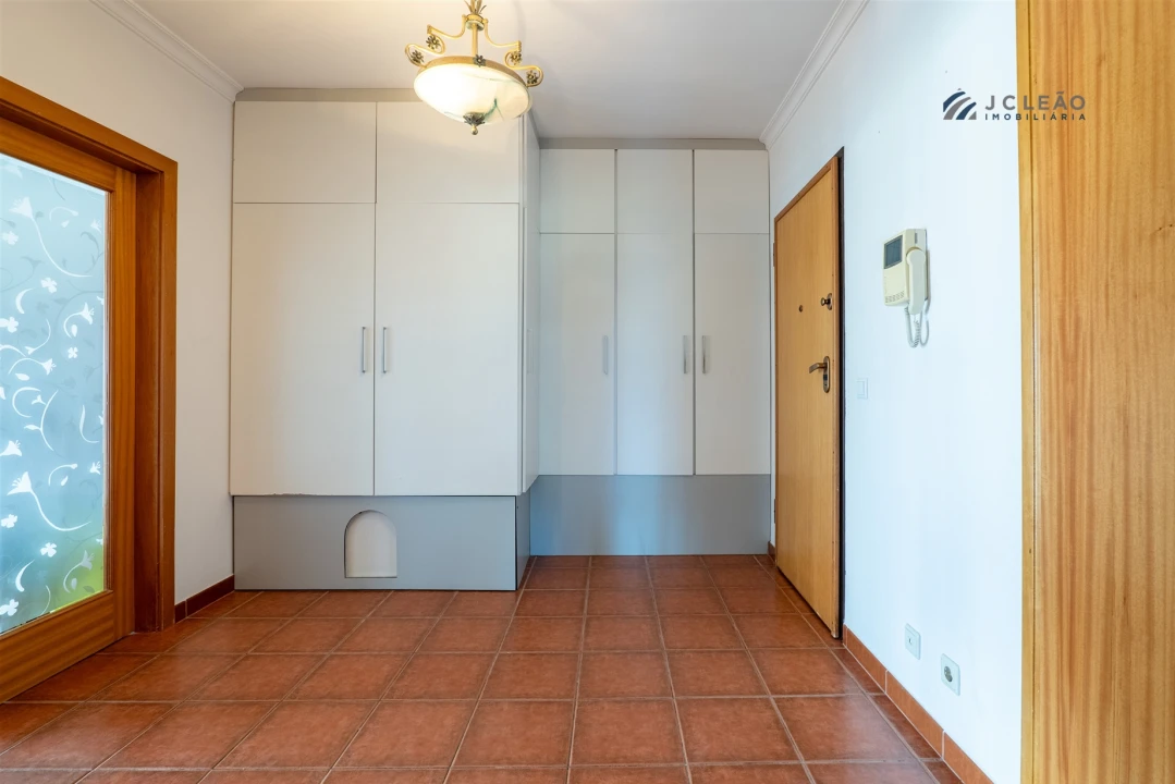 Apartamento T3 para Venda em Paredes Foto 5