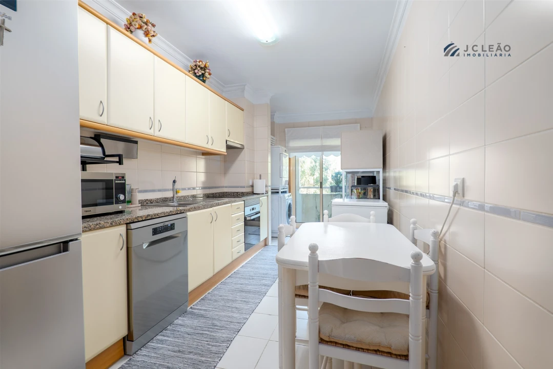 Apartamento T3 para Venda em Paredes Foto 1