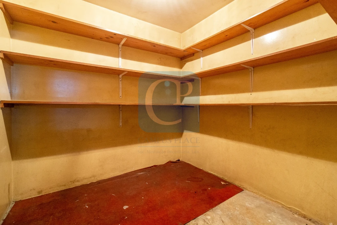 Apartamento T2 para Arrendamento em Ramalde Foto 25