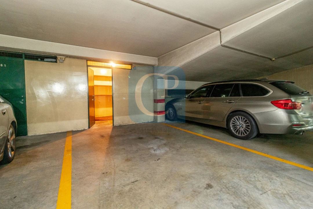Apartamento T2 para Arrendamento em Ramalde Foto 26