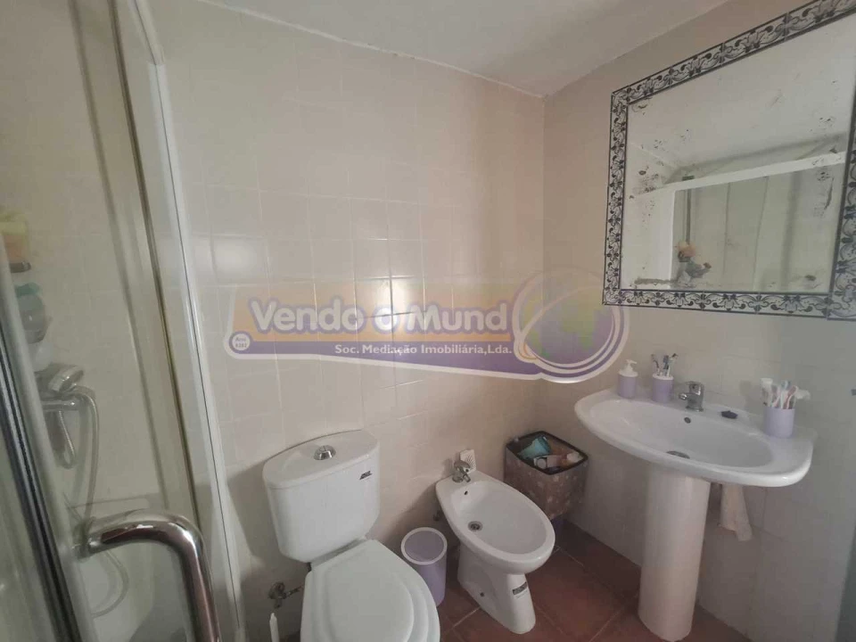 Moradia T1 para Venda em Benavente Foto 6