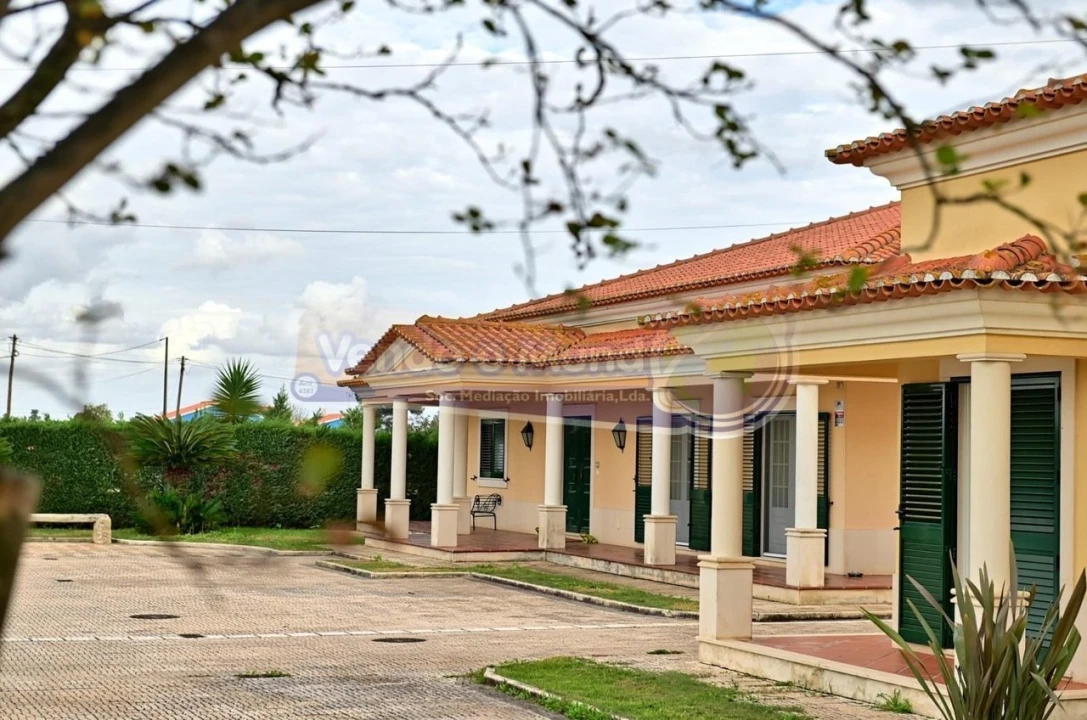 Moradia T4 para Venda em Benavente Foto 6