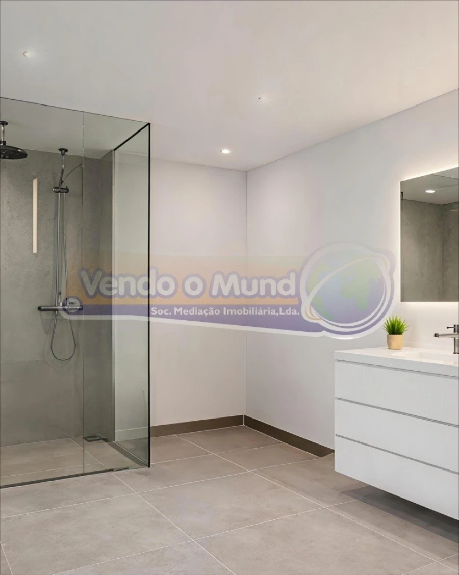 Moradia T2 para Venda em Vila Nova da Rainha Foto 5