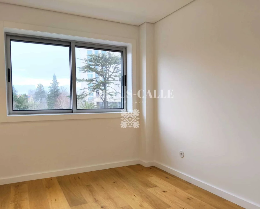 Apartamento T3 para Venda em Lordelo do Ouro e Massarelos Foto 9