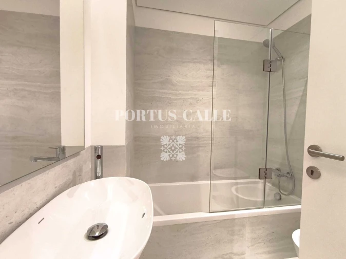 Apartamento T3 para Venda em Lordelo do Ouro e Massarelos Foto 14