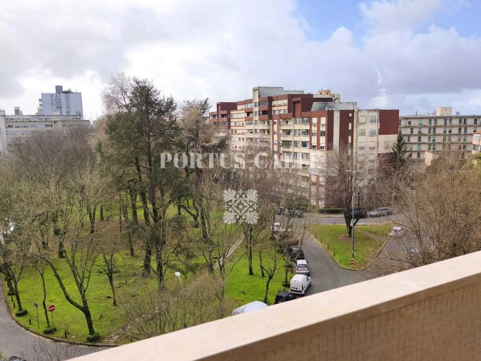 Apartamento T3 para Venda em Lordelo do Ouro e Massarelos Foto 19