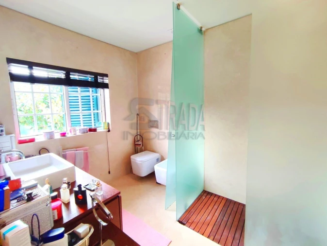 Moradia T5 para Venda em Espinho Foto 17