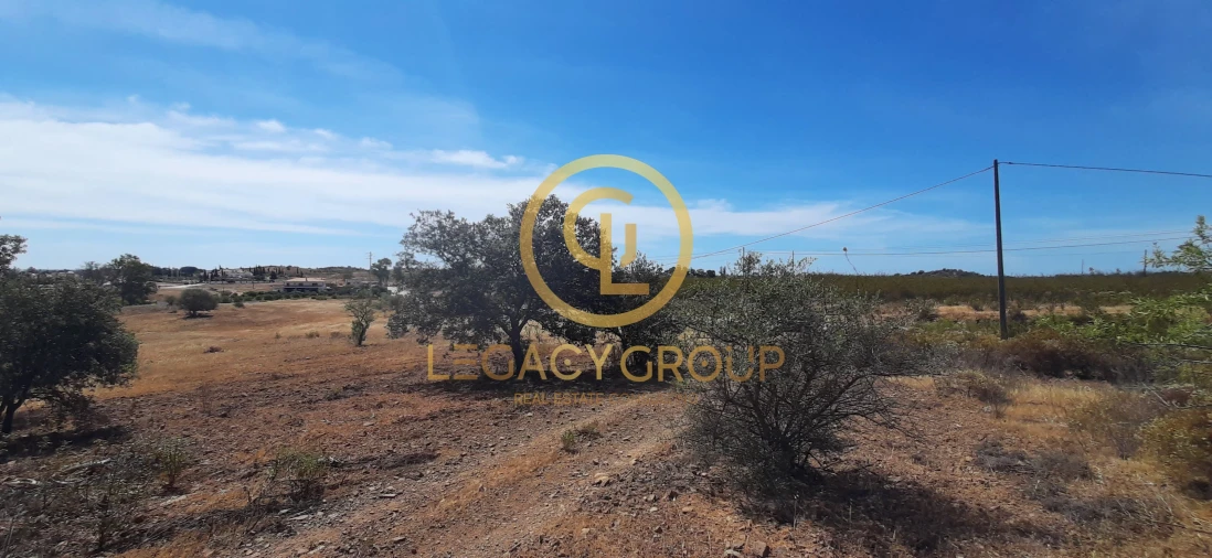 Terreno para Venda em Azinhal Foto 1