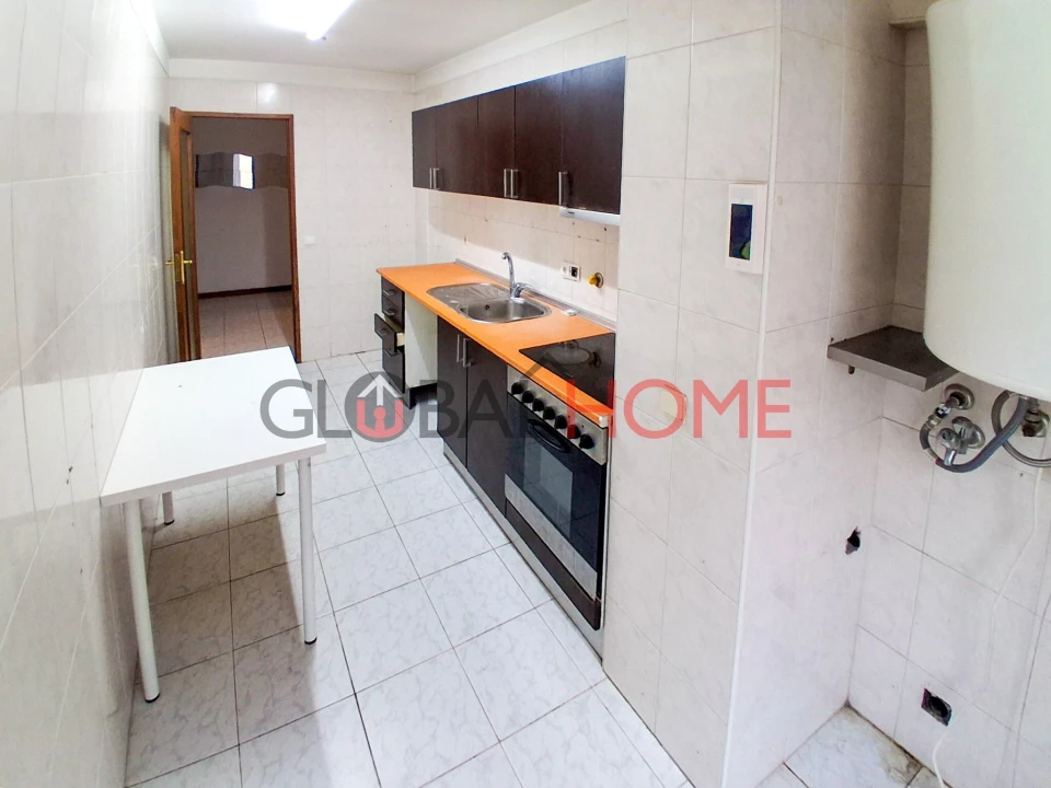 Apartamento T3 para Venda em Baguim do Monte (Rio Tinto) Foto 5