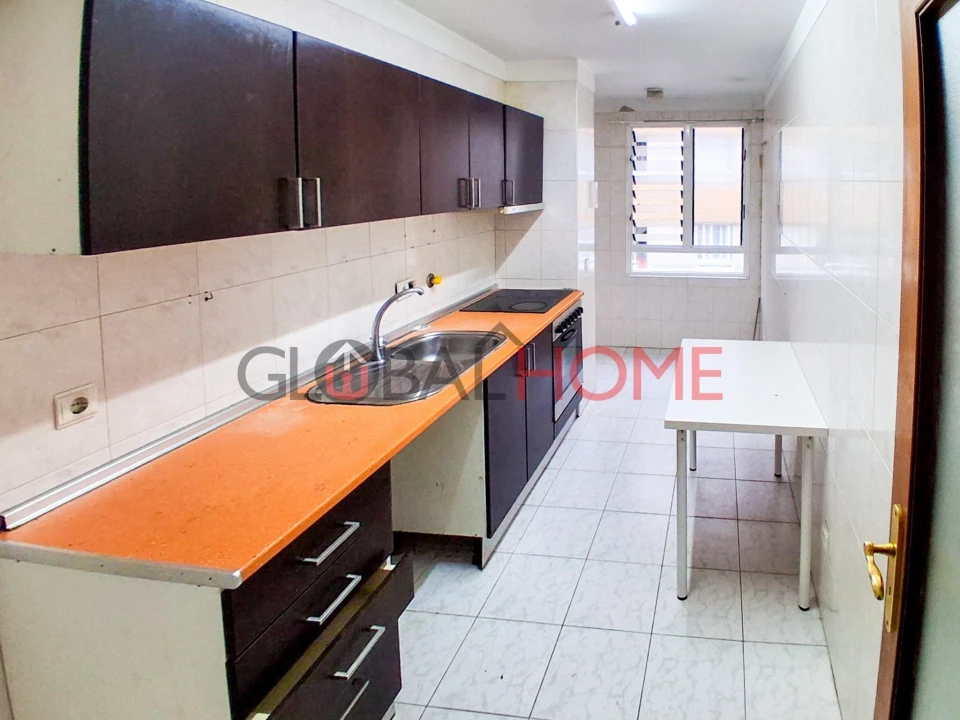 Apartamento T3 para Venda em Baguim do Monte (Rio Tinto) Foto 4