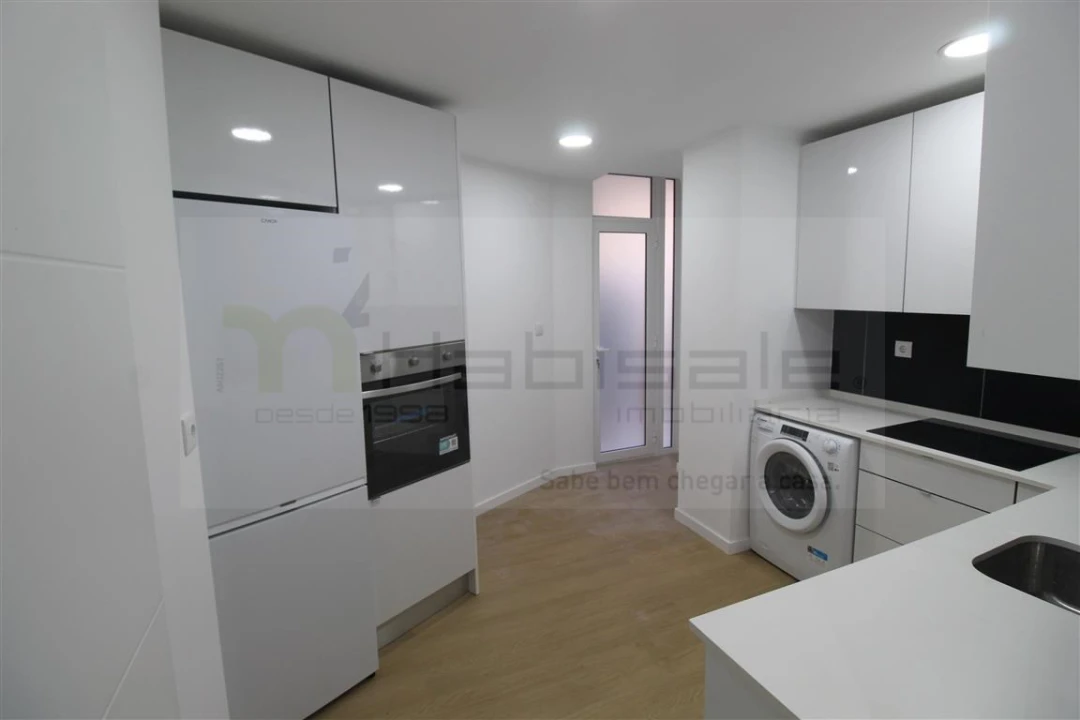 Apartamento T2 para Venda em Mina de Água Foto 2