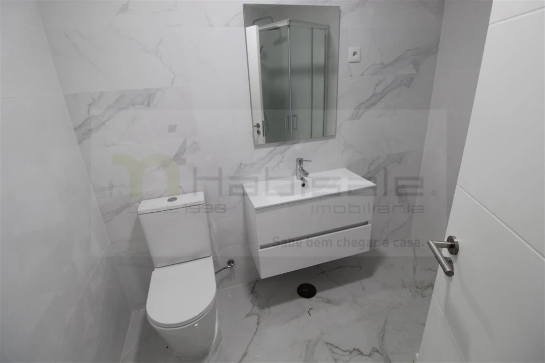 Apartamento T2 para Venda em Mina de Água Foto 11