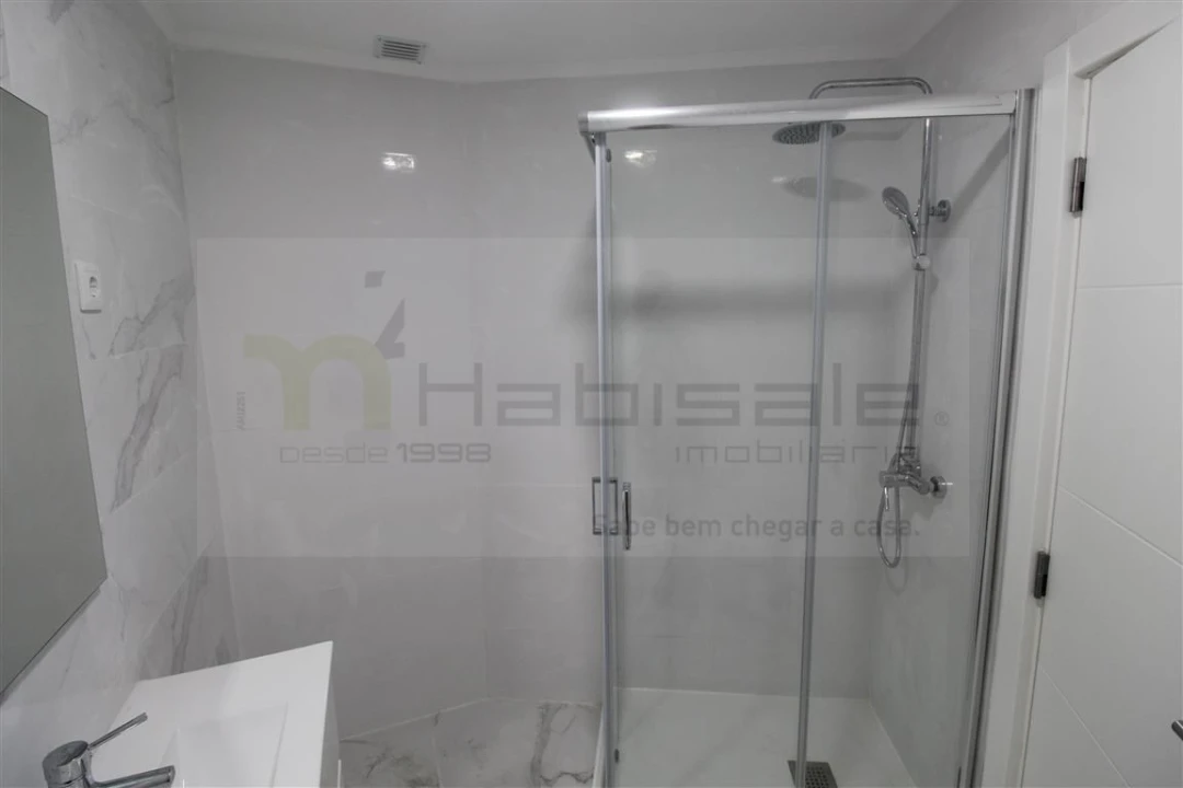 Apartamento T2 para Venda em Mina de Água Foto 12