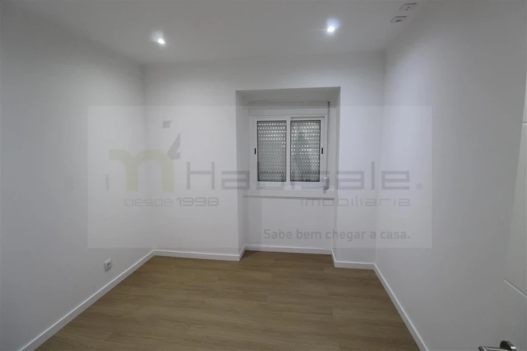 Apartamento T2 para Venda em Mina de Água Foto 6