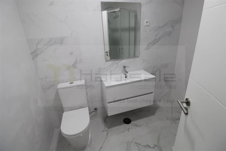 Apartamento T2 para Venda em Mina de Água Foto 11