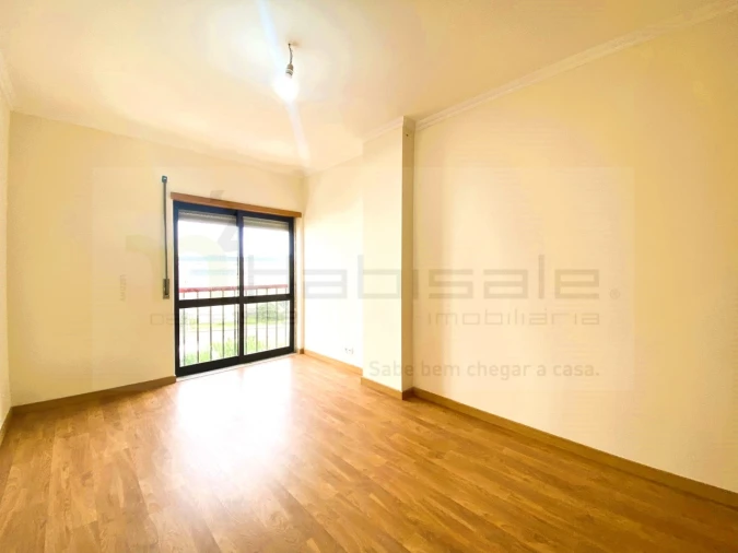 Apartamento T3 para Venda em Rio de Mouro Foto 20