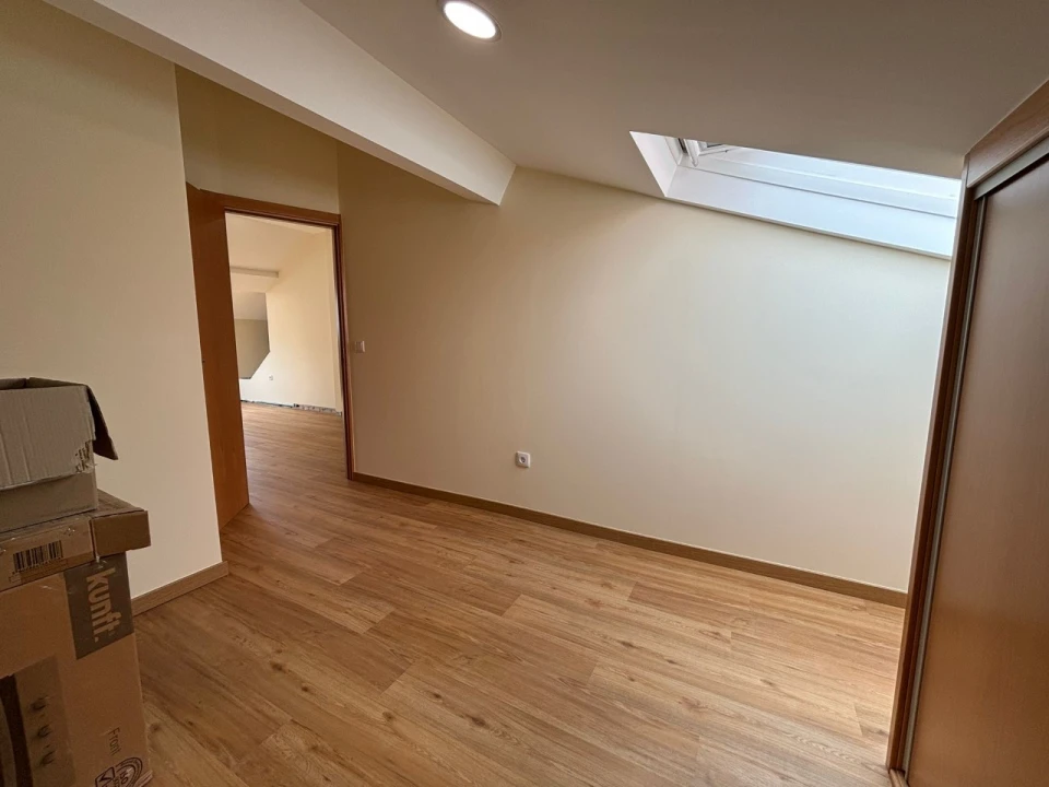 Moradia T3 para Venda em Buarcos Foto 11