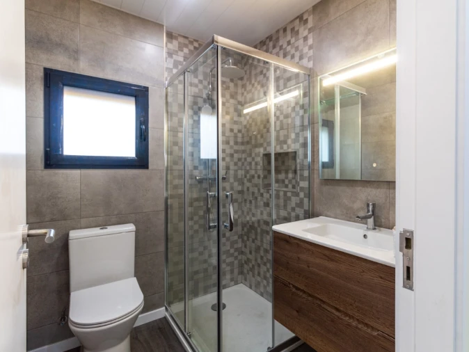 Moradia T1 para Venda em Brasfemes Foto 12