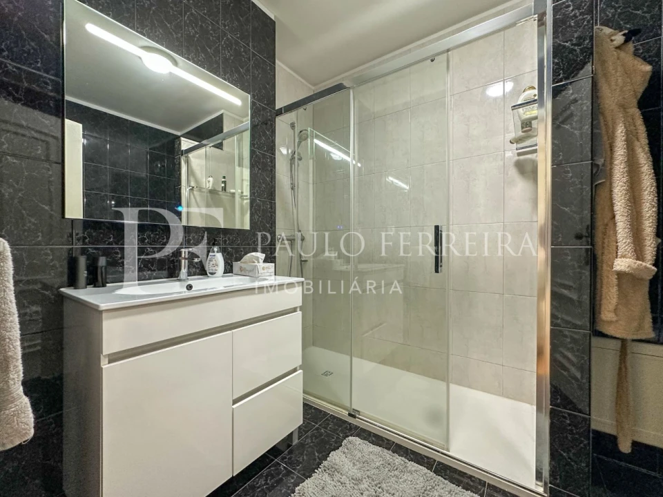 Apartamento T2 para Venda em Vila Nova de Famalicão e Calendário Foto 16