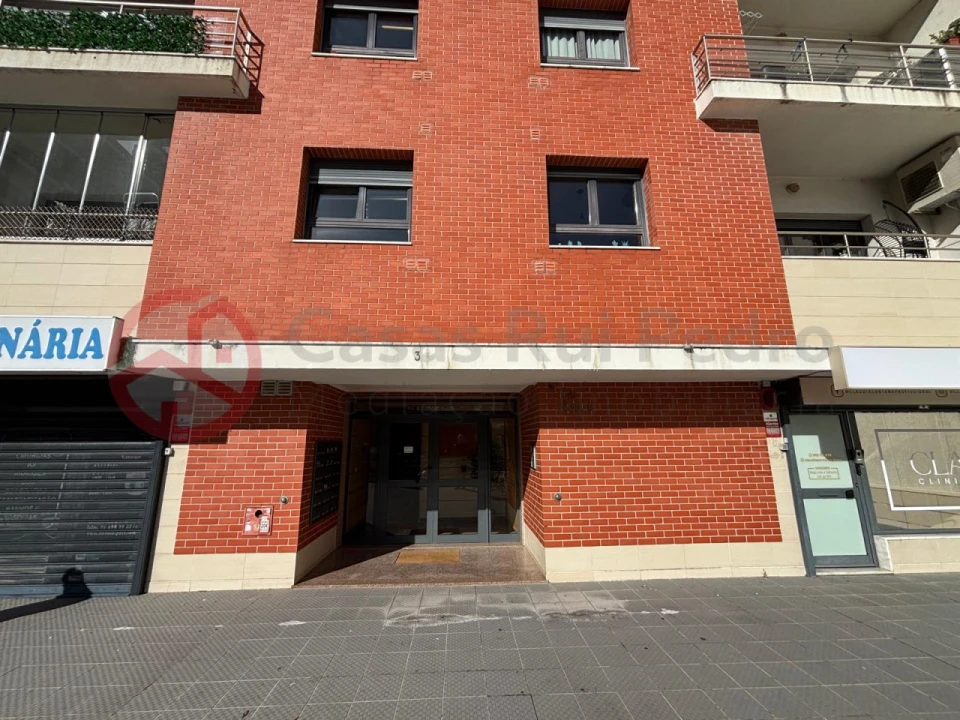 Apartamento T3 para Venda em Odivelas Foto 29