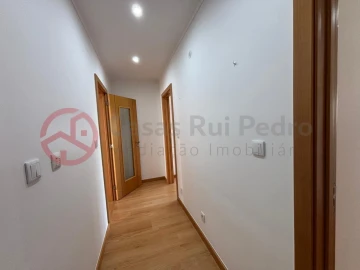 Apartamento T3 para Venda em Odivelas