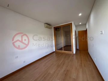 Apartamento T3 para Venda em Odivelas