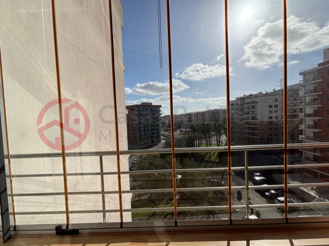 Apartamento T3 para Venda em Odivelas Foto 13