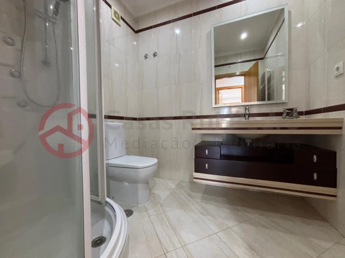 Apartamento T3 para Venda em Odivelas Foto 24