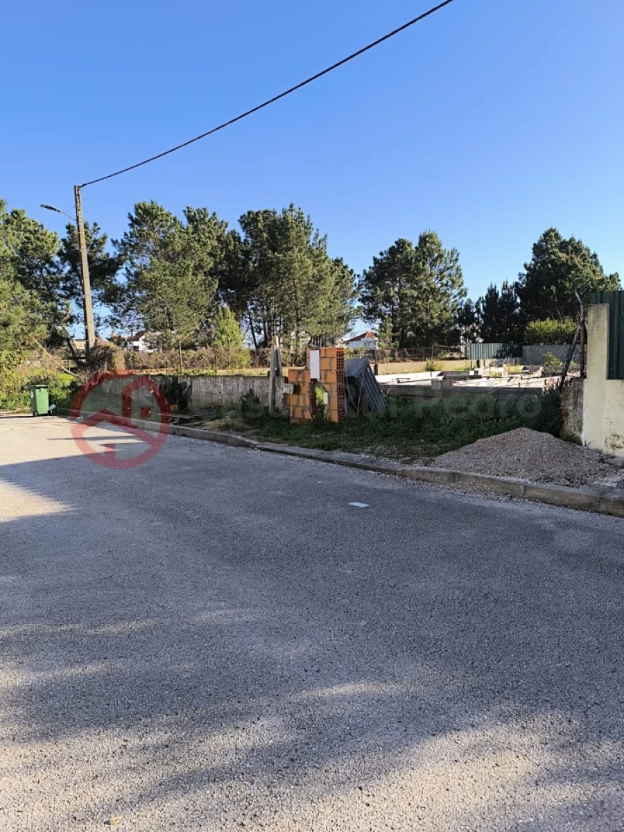 Terreno para Venda em Fernao Ferro Foto 10