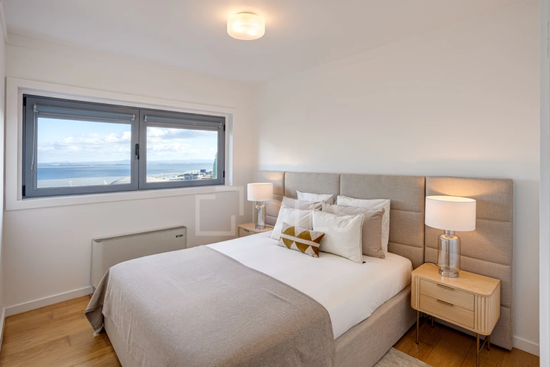 Apartamento T3 para Venda em Parque das Nações Foto 15