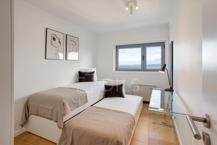 Apartamento T3 para Venda em Parque das Nações Foto 17