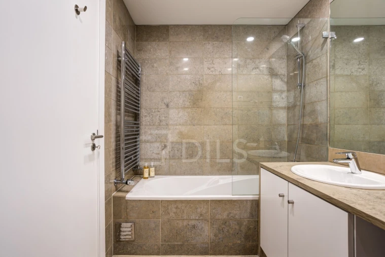 Apartamento T3 para Venda em Parque das Nações Foto 31