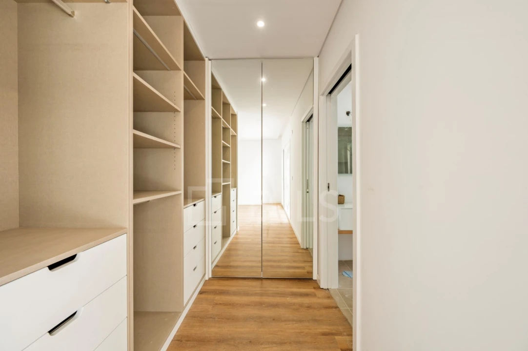 Moradia T4 para Venda em Charneca de Caparica e Sobreda Foto 19