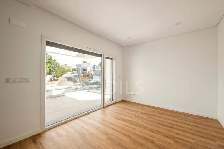 Moradia T4 para Venda em Charneca de Caparica e Sobreda Foto 20