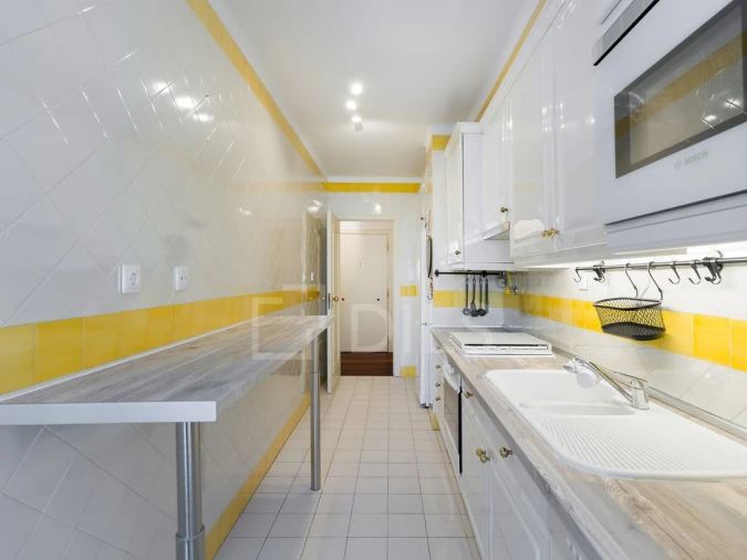 Apartamento T2 para Venda em Cascais e Estoril Foto 7