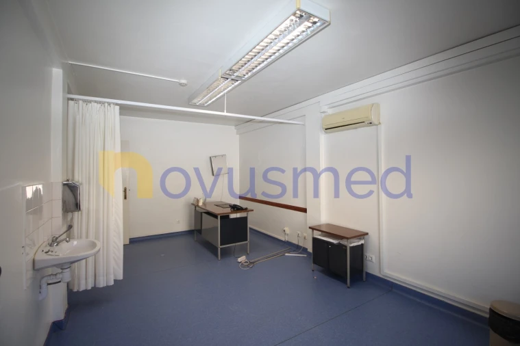 Apartamento T3 para Venda em São Bartolomeu de Messines Foto 4