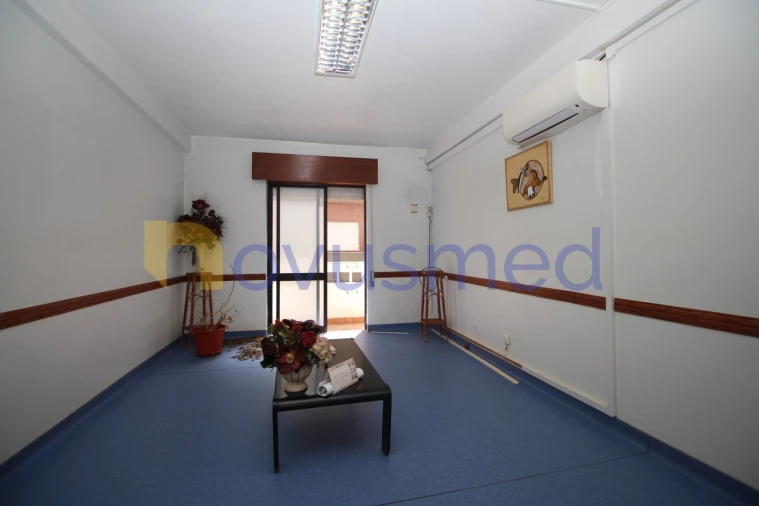 Apartamento T3 para Venda em São Bartolomeu de Messines Foto 23