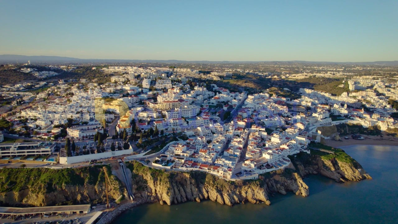 Apartamento T3 para Venda em Albufeira e Olhos de Água Foto 37
