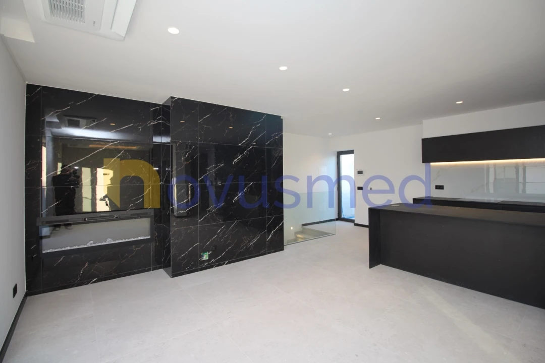 Apartamento T3 para Venda em Albufeira e Olhos de Água Foto 3