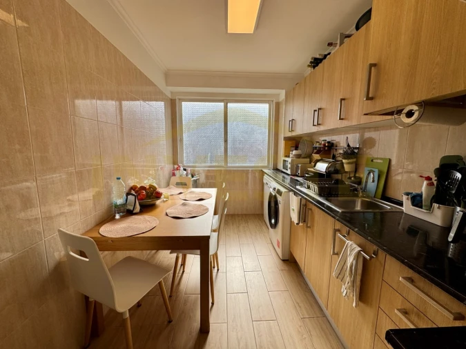 Apartamento T2 para Venda em Santa Maria e São Miguel, São Martinho, São Pedro Penaferrim Foto 18