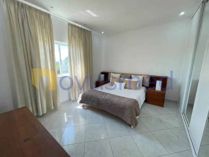 Moradia T5 para Venda em Guia Foto 14