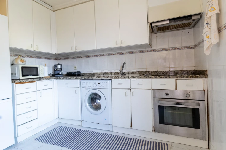 Moradia T4 para Venda em Gulpilhares e Valadares Foto 14